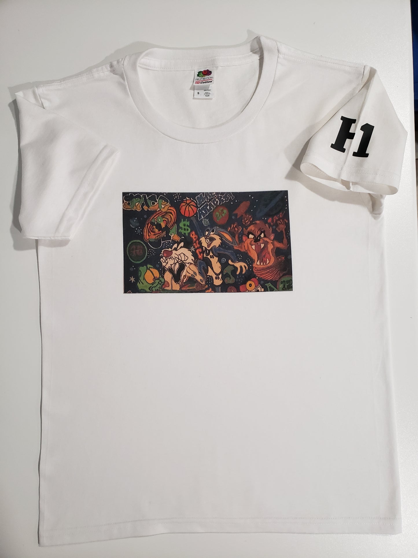 Looney Tunes t-shirt from the MJ23 Moments Musuem